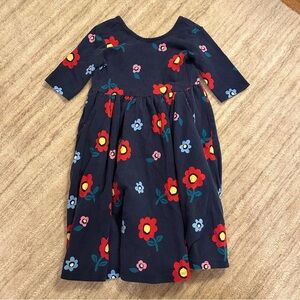 Hanna Andersson flower twirl dress Navy Dress with Red Floral Pattern size 8